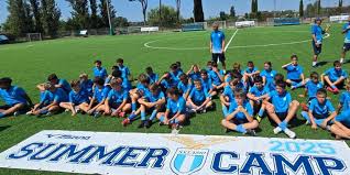 Jóvenes en clínica Lazio